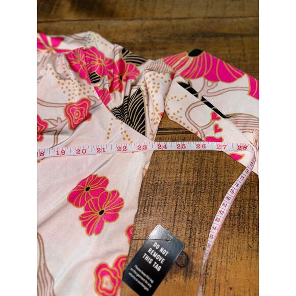 NWT Womens Express Pink Black Floral‎ Long Sleeve Snap Button Bodysuit Size XL - Picture 7 of 8